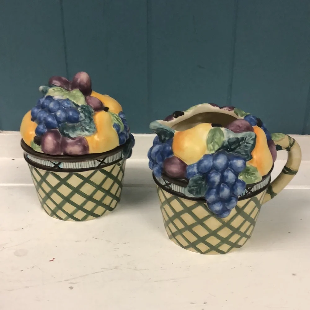 Mikasa Sugar Bowl and Creamer Serving Set of 2 Fruit Motif KT429 Garden‎ Harvest
